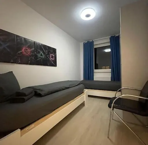 Unterkunft Inkl Waschmaschine Trockner Und Parkplaetze